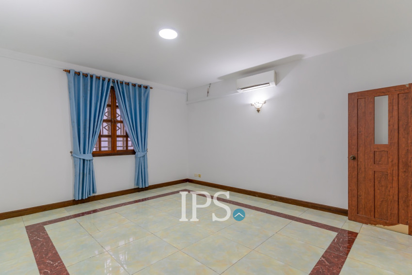 5 Bedroom Commercial Villa For Rent - BKK1, Phnom Penh