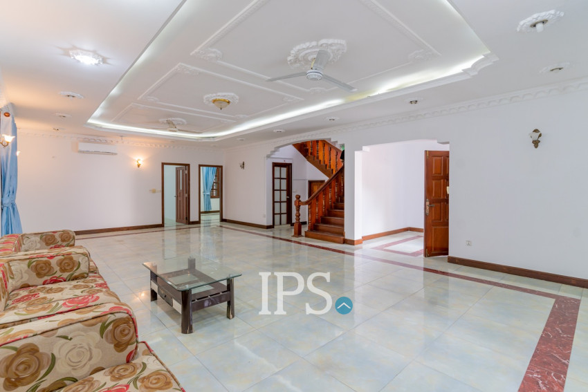 5 Bedroom Commercial Villa For Rent - BKK1, Phnom Penh