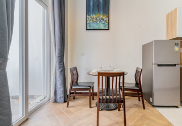 Duplex 2 Bedroom Serviced Apartment For Rent - Toul Tum Poung 1, Phnom Penh thumbnail