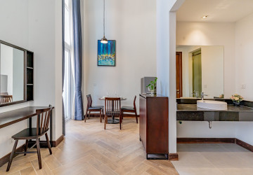 Duplex 2 Bedroom Serviced Apartment For Rent - Toul Tum Poung 1, Phnom Penh thumbnail
