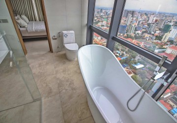 5 Bedroom Duplex Penthouse For Rent - Tonle Bassac, Phnom Penh thumbnail