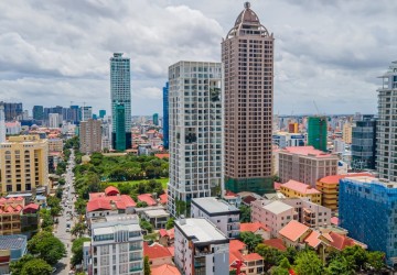 10th Floor 2 Bedroom Condo For Sale - Embassy Central, BKK 1, Phnom Penh thumbnail