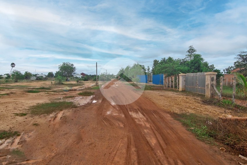 9772 Sqm Land For Sale - Svay Dangkum, Siem Reap