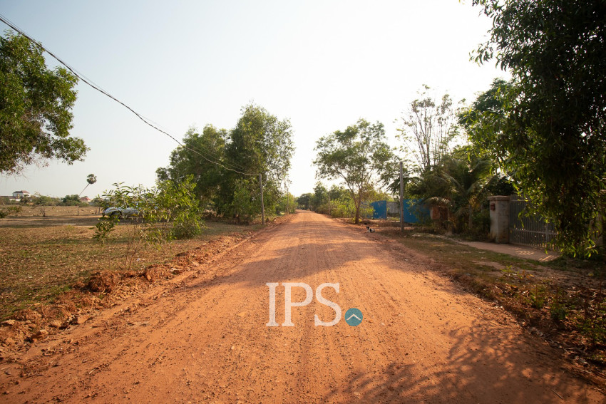9772 Sqm Land For Sale - Svay Dangkum, Siem Reap