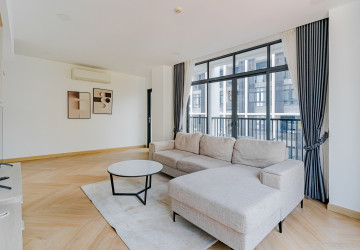 1 Bedroom Serviced Apartment For Rent - BKK1, Phnom Penh thumbnail