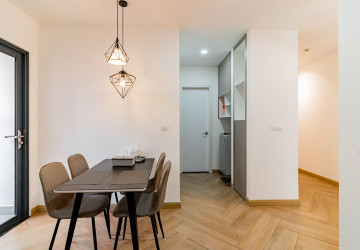 1 Bedroom Serviced Apartment For Rent - BKK1, Phnom Penh thumbnail