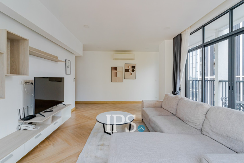 1 Bedroom Serviced Apartment For Rent - BKK1, Phnom Penh