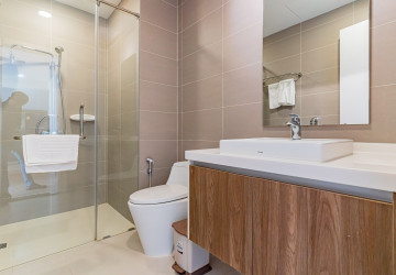 1 Bedroom Serviced Apartment For Rent - BKK1, Phnom Penh thumbnail