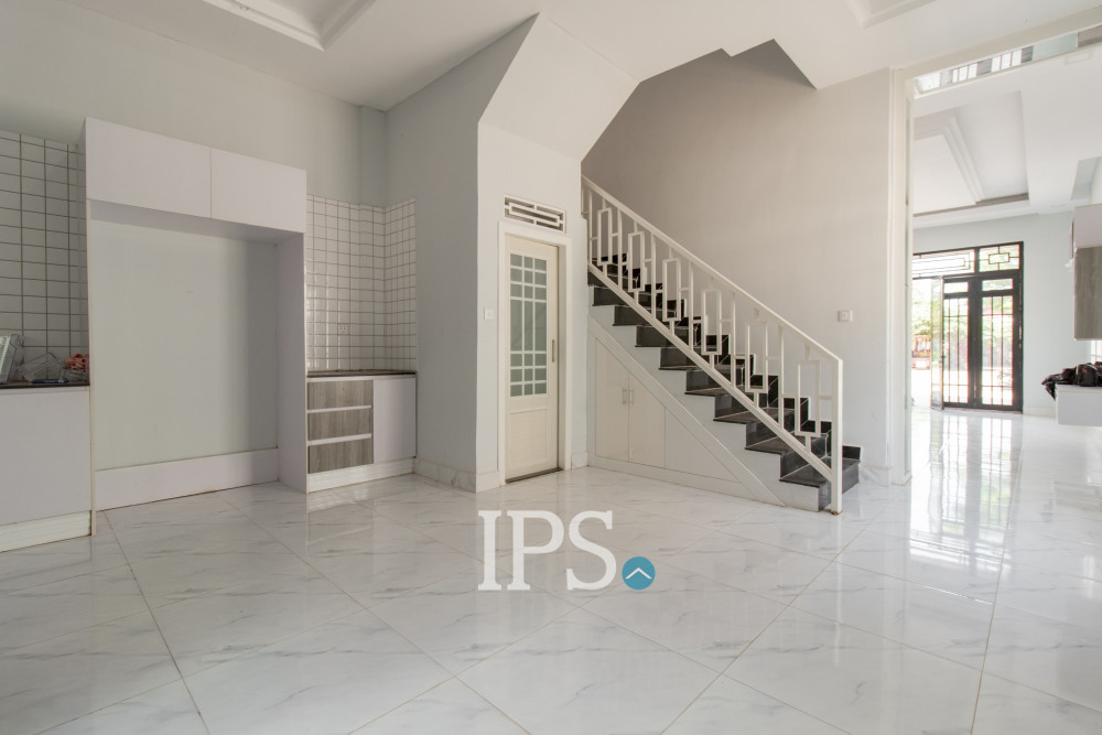 4 Bedroom  Shophouse For Sale - Kandaek , Siem Reap - Image 8