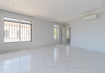 4 Bedroom  Shophouse For Sale - Kandaek , Siem Reap thumbnail