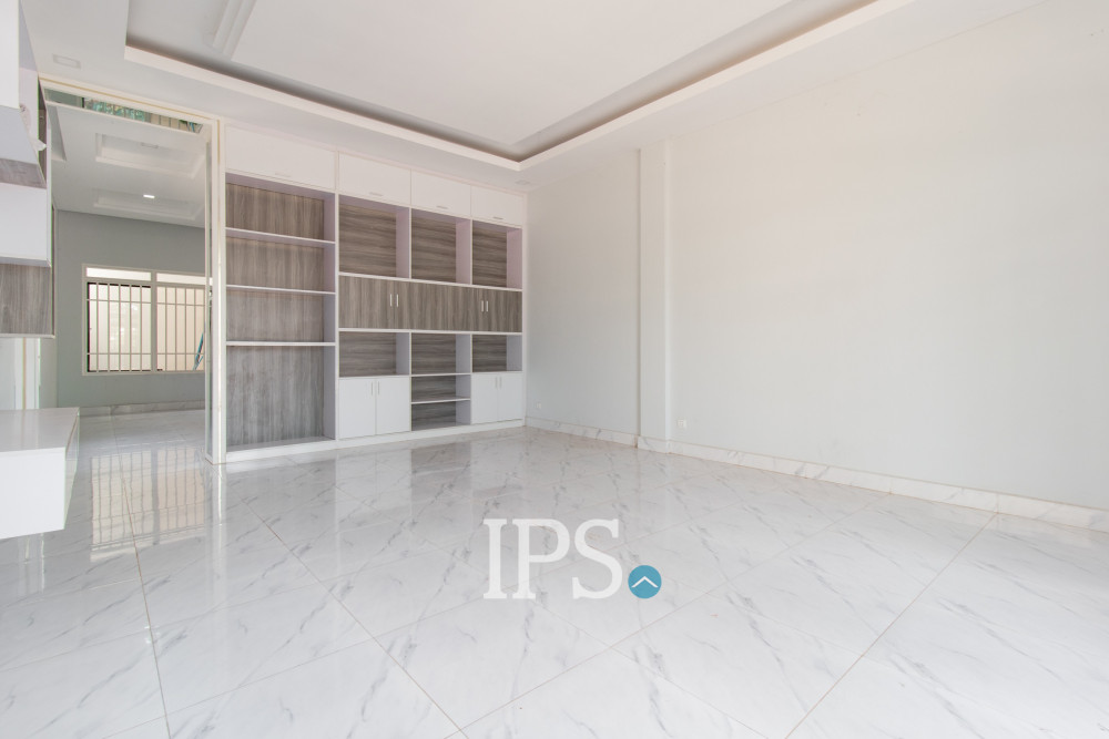 4 Bedroom  Shophouse For Sale - Kandaek , Siem Reap - Image 4
