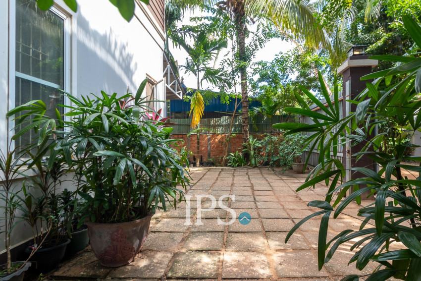 3 Bedroom House For Rent - Sala Kamreuk, Siem Reap