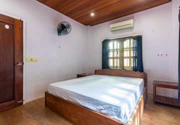 3 Bedroom House For Rent - Sala Kamreuk, Siem Reap thumbnail