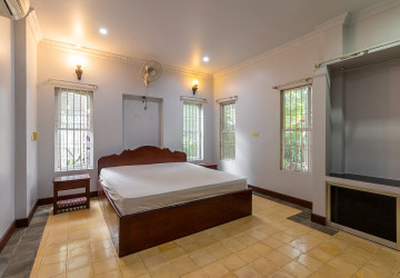 3 Bedroom House For Rent - Sala Kamreuk, Siem Reap thumbnail