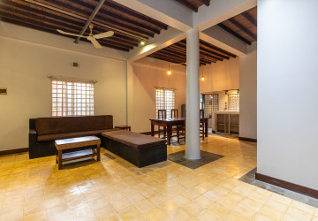 3 Bedroom House For Rent - Sala Kamreuk, Siem Reap thumbnail