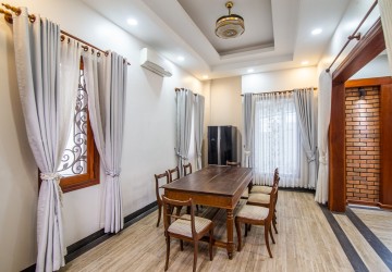4 Bedroom Villa For Rent - Toul Tum Poung 1, Phnom Penh thumbnail