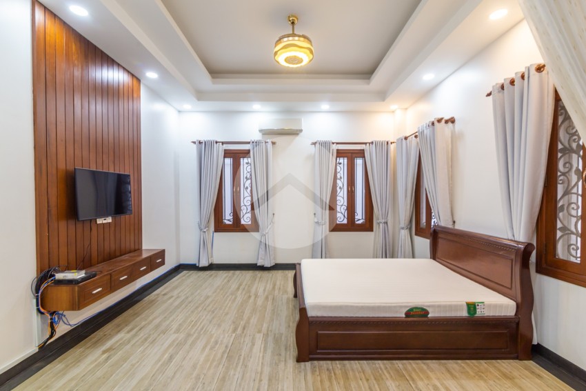 4 Bedroom Villa For Rent - Toul Tum Poung 1, Phnom Penh