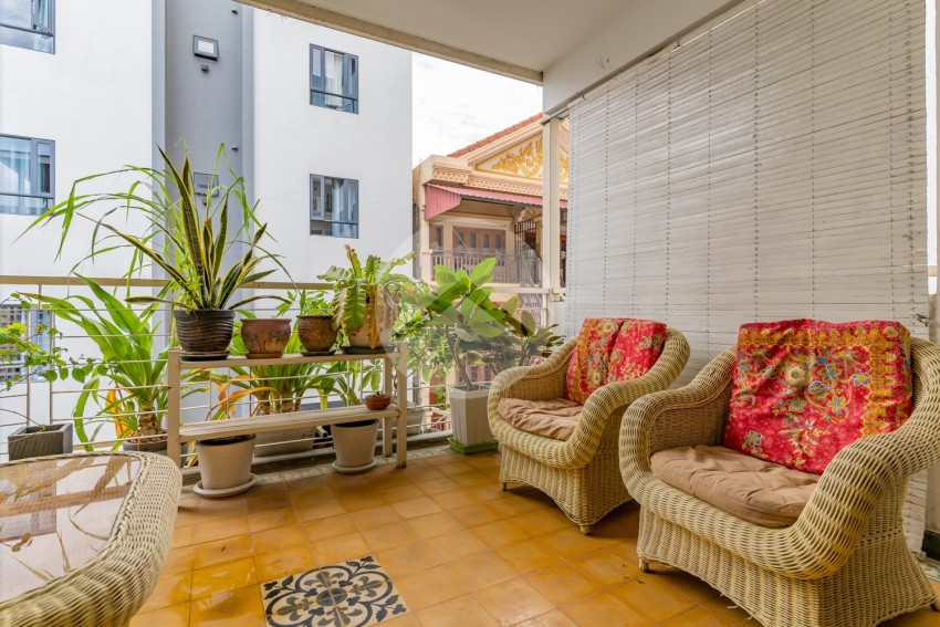 Renovated 3 Bedroom Apartment For Rent - Chey Chumneah, Phnom Penh