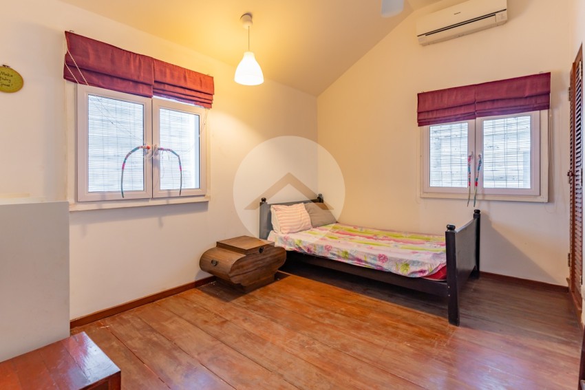 Renovated 3 Bedroom Apartment For Rent - Chey Chumneah, Phnom Penh