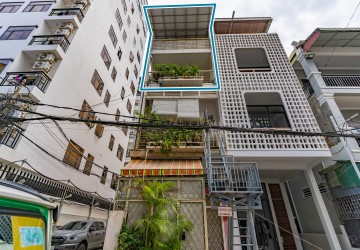 Renovated 3 Bedroom Apartment For Rent - Chey Chumneah, Phnom Penh thumbnail