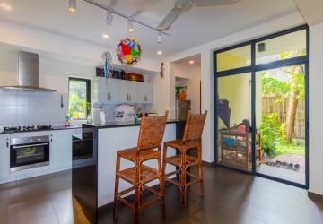 3 Bedroom Villa For Rent - Sala Kamreuk, Siem Reap thumbnail