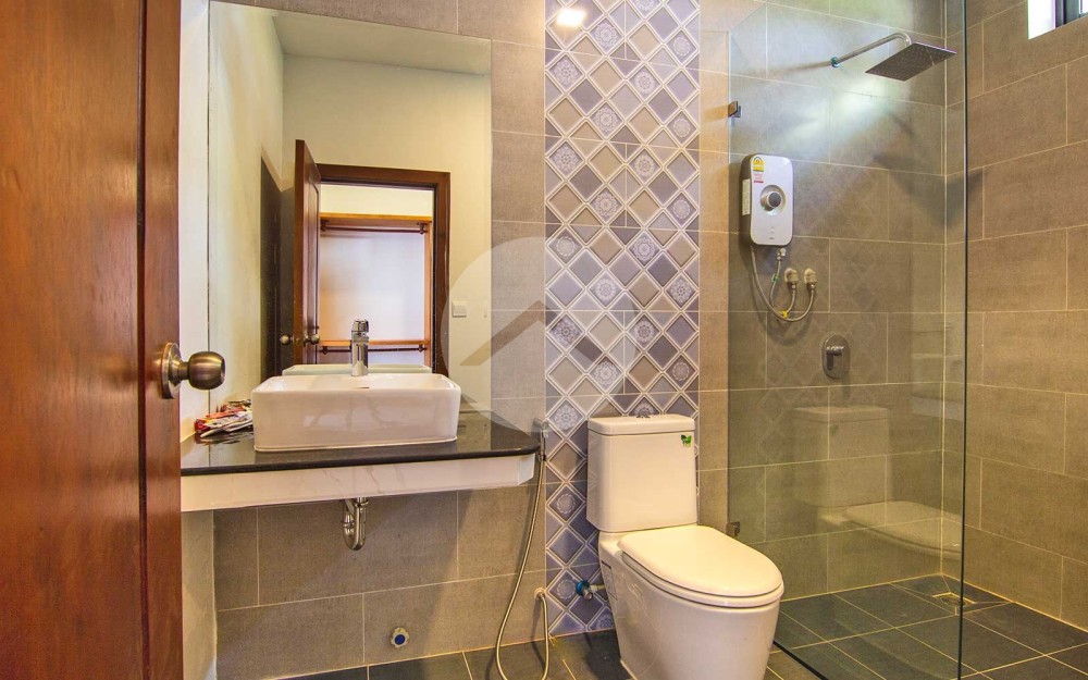 4 Bedroom House For Rent - Svay Dangkum, Siem Reap - Image 16