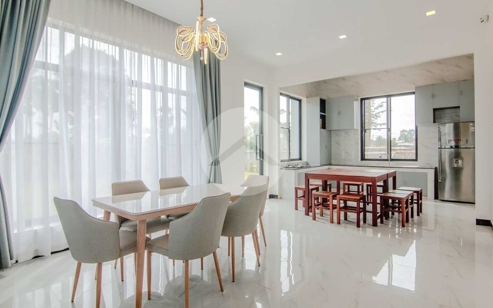 4 Bedroom House For Rent - Svay Dangkum, Siem Reap - Image 8