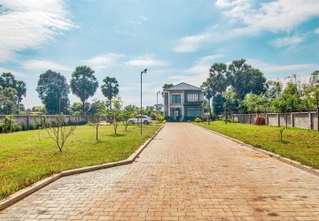 4 Bedroom House For Rent - Svay Dangkum, Siem Reap thumbnail