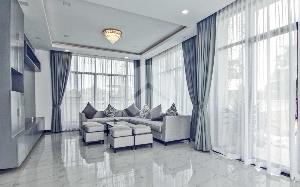 4 Bedroom House For Rent - Svay Dangkum, Siem Reap - Image 4