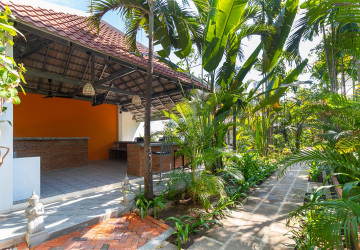 11 Bedroom Boutique Hotel For Rent - Svay Dangkum, Siem Reap thumbnail