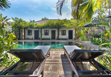 11 Bedroom Boutique Hotel For Rent - Svay Dangkum, Siem Reap thumbnail