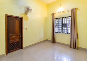 3 Bedroom House For Rent - Svay Dangkum, Siem Reap thumbnail