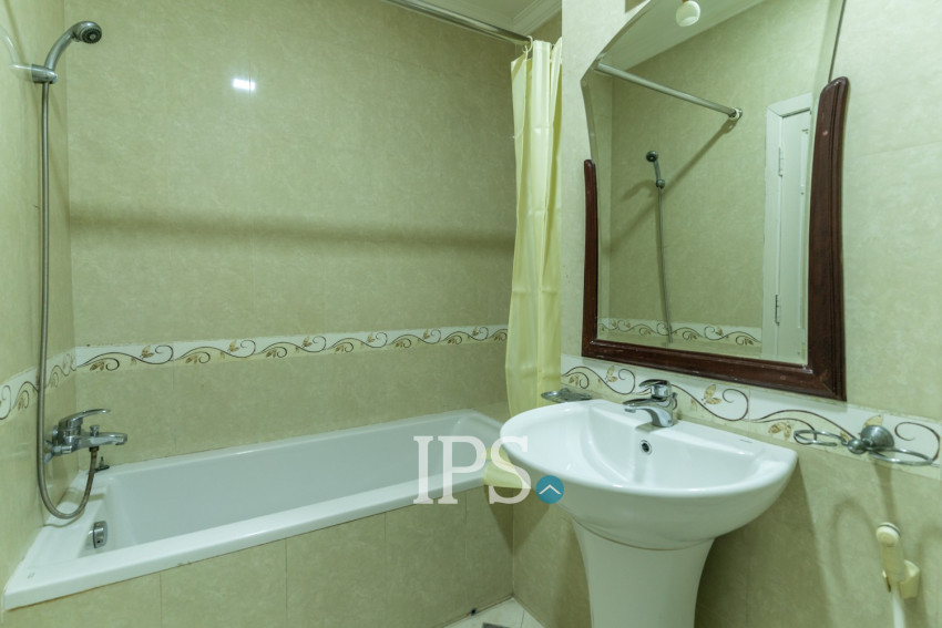 3 Bedroom Service Apartment For Rent - Boeung Kak 2, Phnom Penh