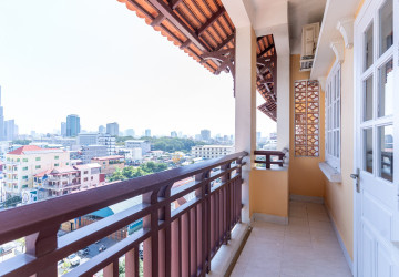 3 Bedroom Service Apartment For Rent - Boeung Kak 2, Phnom Penh thumbnail