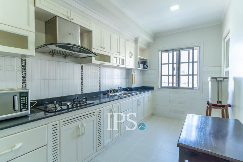 3 Bedroom Service Apartment For Rent - Boeung Kak 2, Phnom Penh