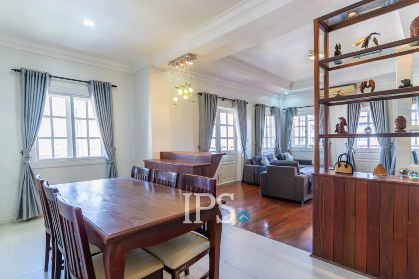 3 Bedroom Service Apartment For Rent - Boeung Kak 2, Phnom Penh