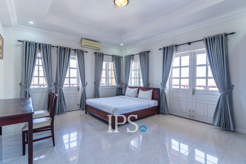 3 Bedroom Service Apartment For Rent - Boeung Kak 2, Phnom Penh