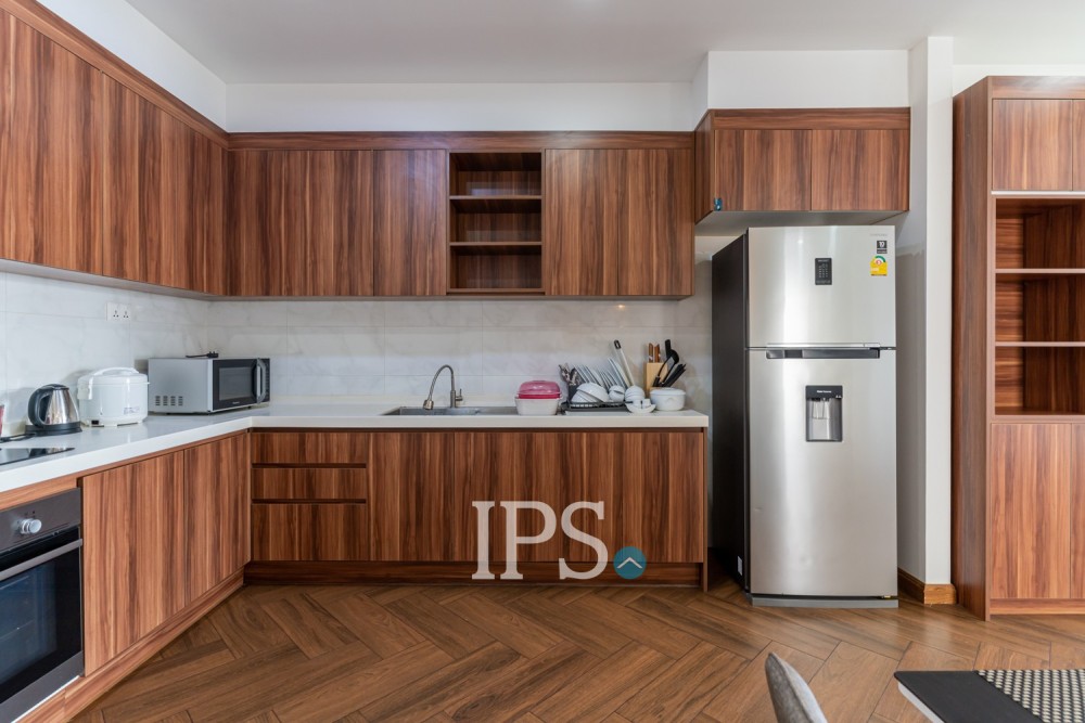 3 Bedroom Serviced Apartment For Rent - BKK1, Phnom Penh - Image 8