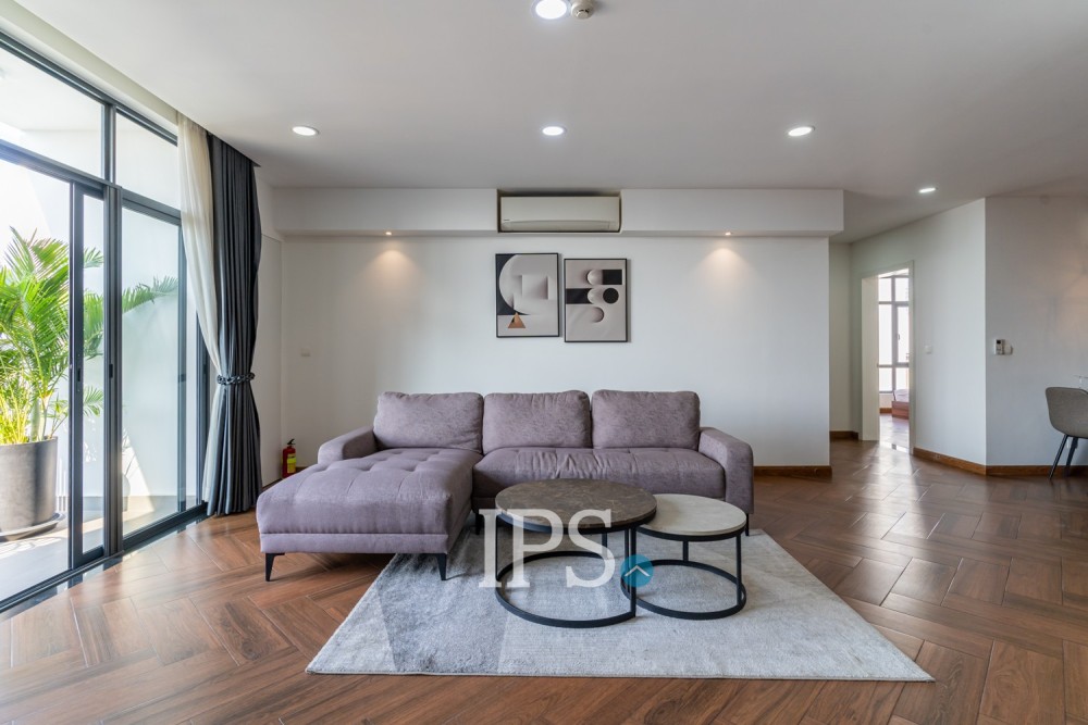 3 Bedroom Serviced Apartment For Rent - BKK1, Phnom Penh - Image 2