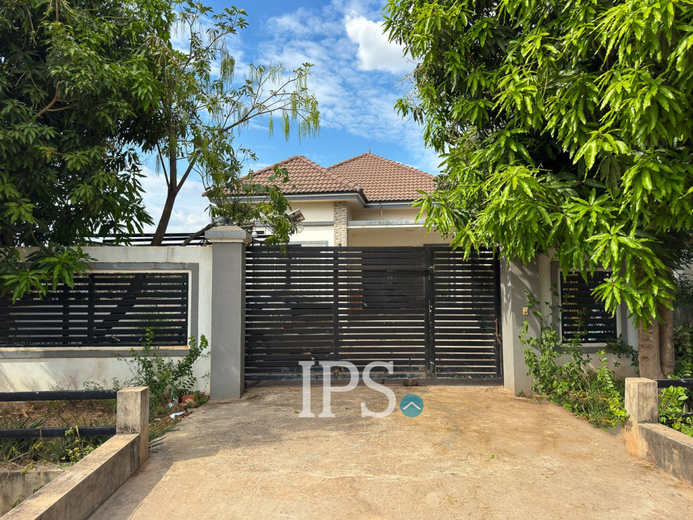 2 Bedroom House For Sale - Sala Kamreuk, Siem Reap