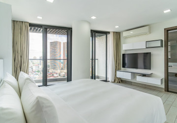 Duplex 3 Bedroom Penthouse For Rent - Tonle Bassac, Phnom Penh thumbnail