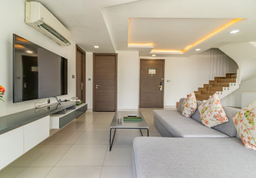Duplex 3 Bedroom Penthouse For Rent - Tonle Bassac, Phnom Penh thumbnail