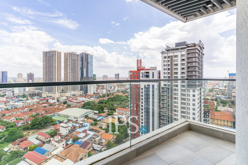 Duplex 3 Bedroom Penthouse For Rent - Tonle Bassac, Phnom Penh