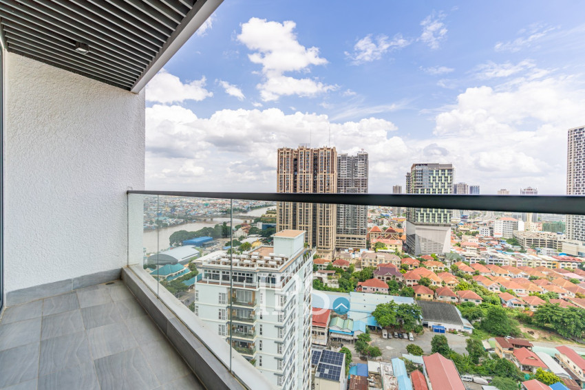 Duplex 3 Bedroom Penthouse For Rent - Tonle Bassac, Phnom Penh