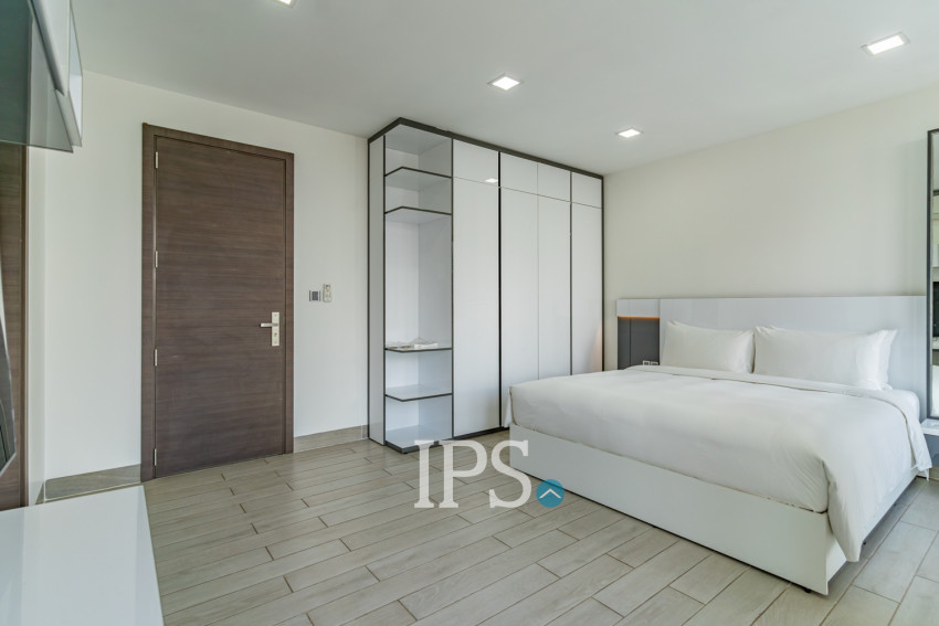 Duplex 3 Bedroom Penthouse For Rent - Tonle Bassac, Phnom Penh