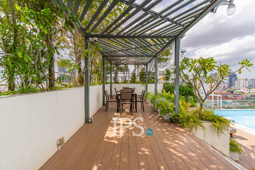 Duplex 3 Bedroom Penthouse For Rent - Tonle Bassac, Phnom Penh