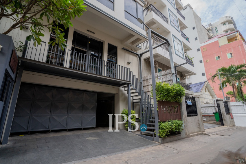 Duplex 3 Bedroom Serviced Apartment For Rent - Tonle Bassac, Phnom Penh
