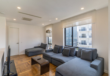 Duplex 3 Bedroom Serviced Apartment For Rent - Tonle Bassac, Phnom Penh thumbnail