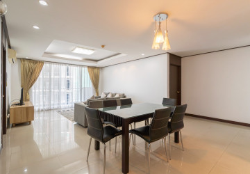 3 Bedroom Condo For Rent - Beoung Kak 1, Phnom Penh thumbnail