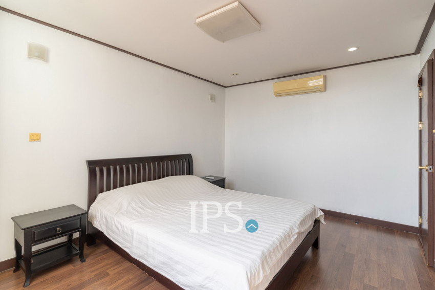 3 Bedroom Condo For Rent - Beoung Kak 1, Phnom Penh